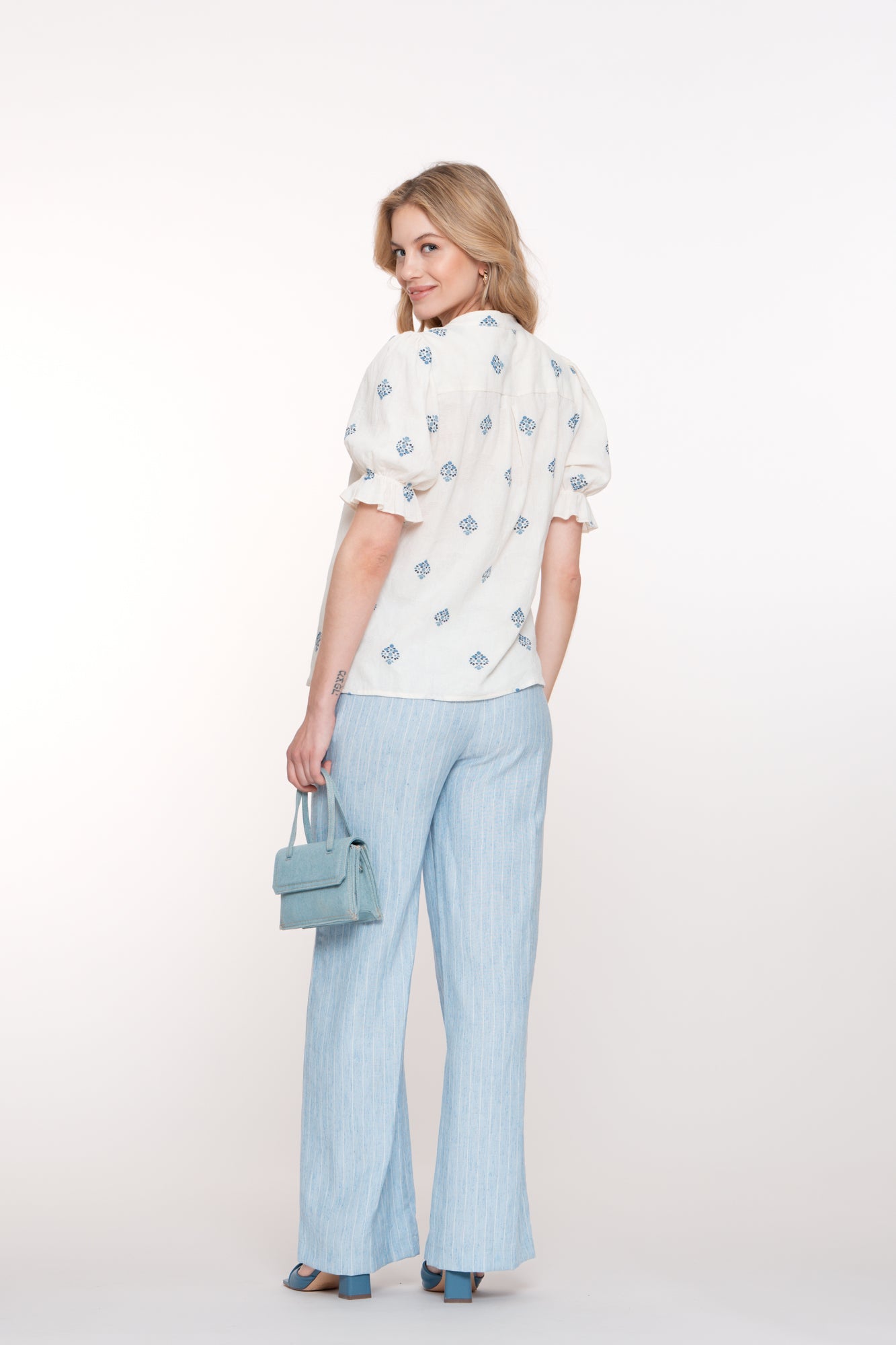 Geisha dames pantalon met subtiele streepdessin