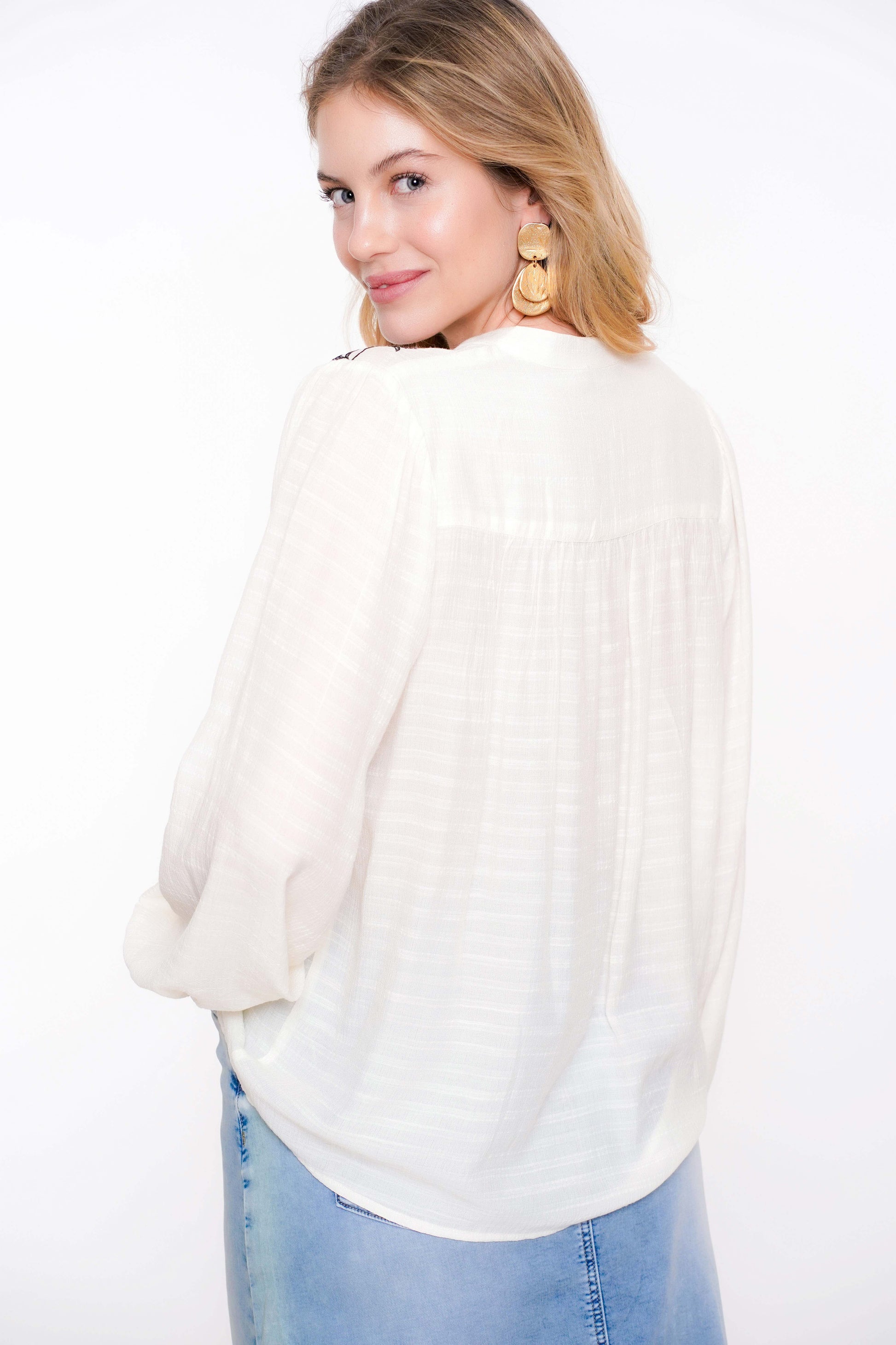 Geisha dames top met broderie anglaise