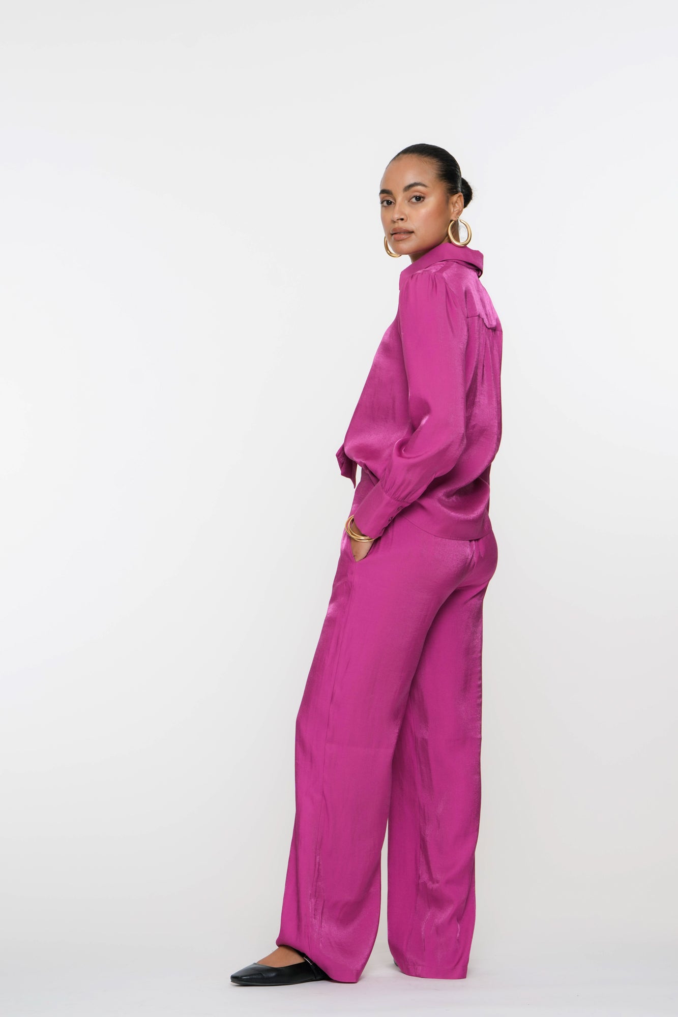 Geisha dames blouse shiny met strikdetail