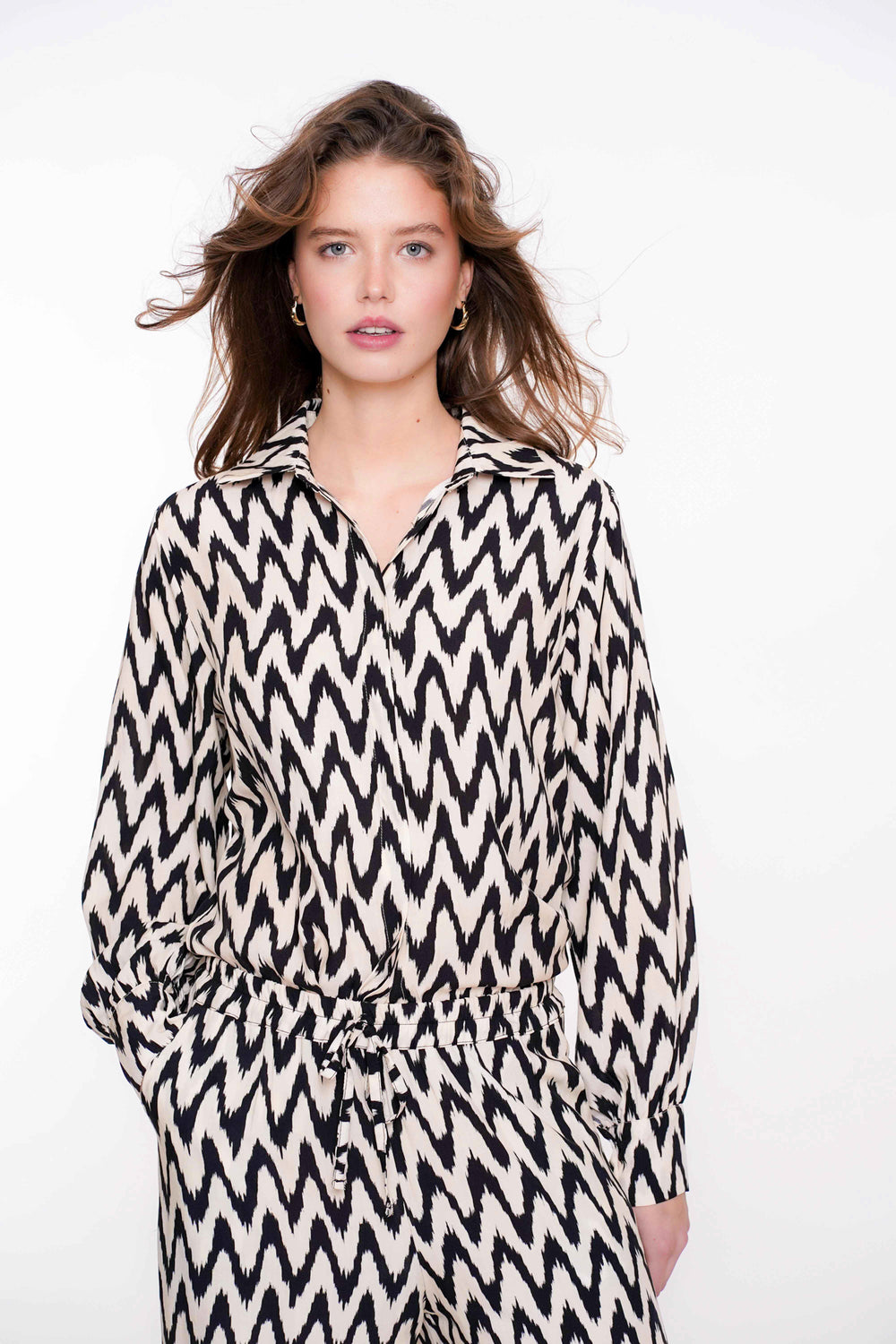 Geisha dames zigzag print blouse