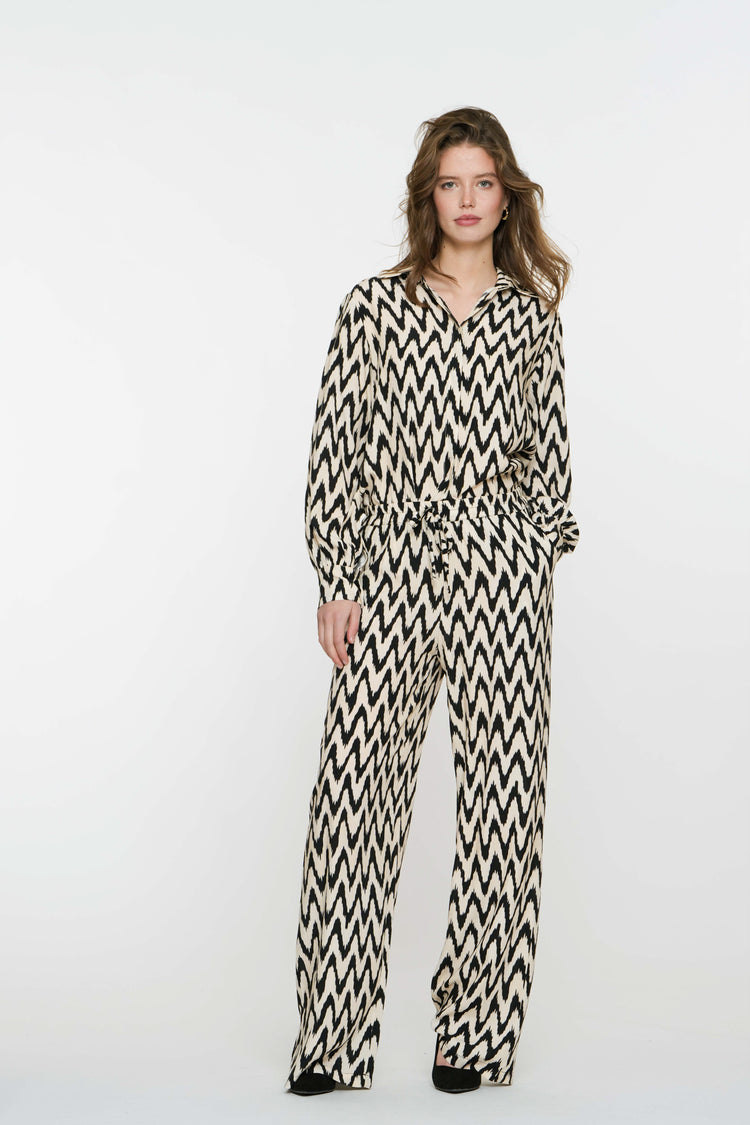 Geisha dames broek met zigzag print
