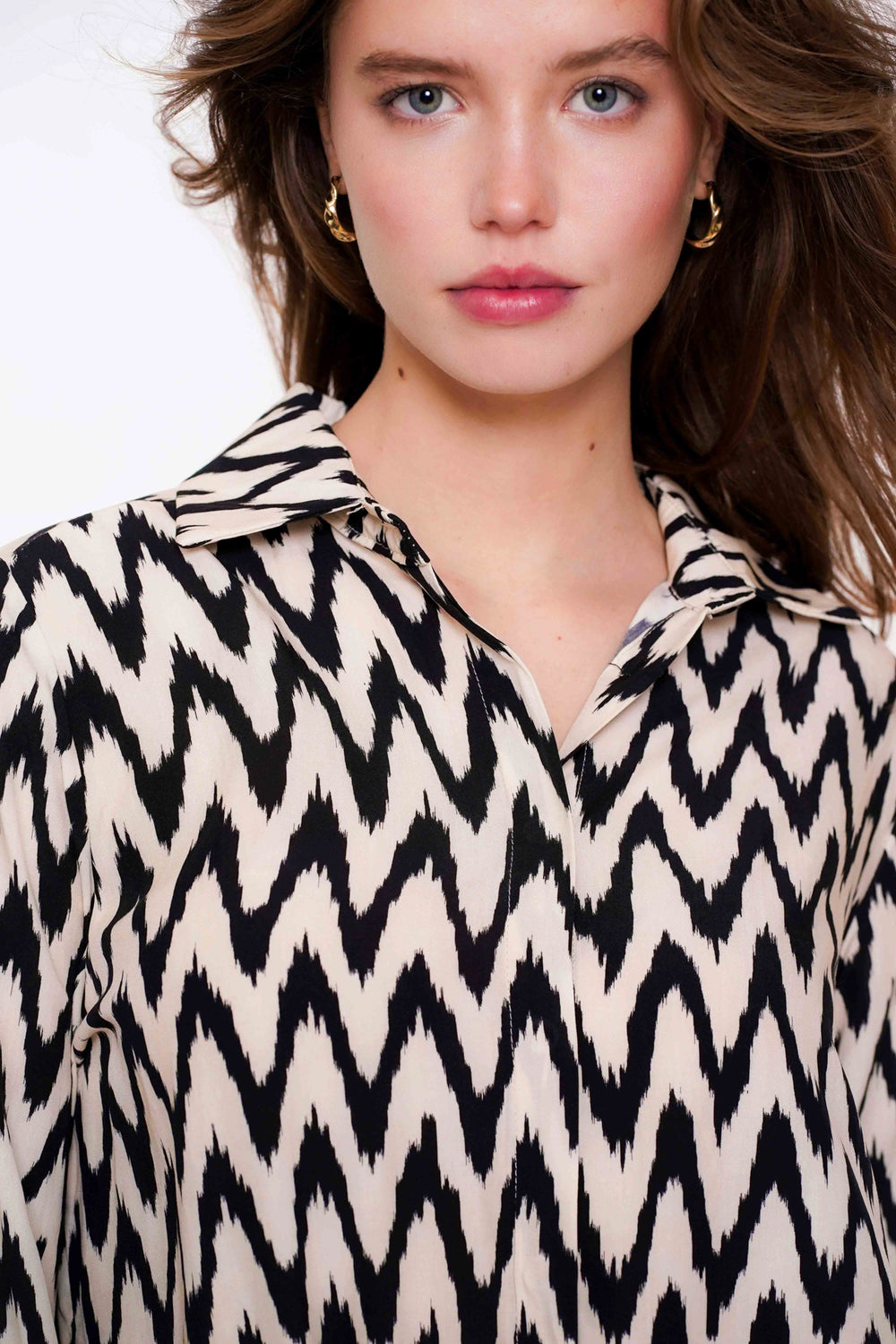 Geisha dames zigzag print blouse