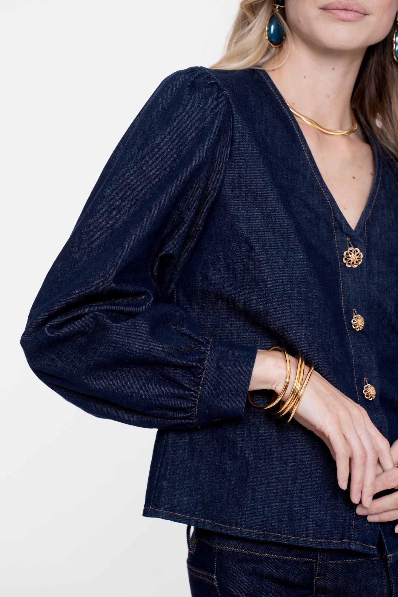 Geisha dames denim blouse met gouden knopen