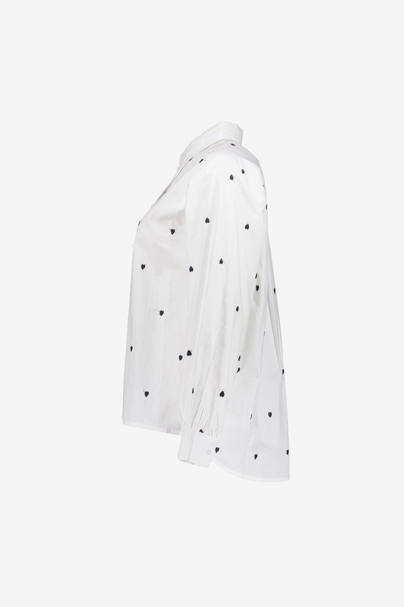 Geisha dames heart embroidery blouse