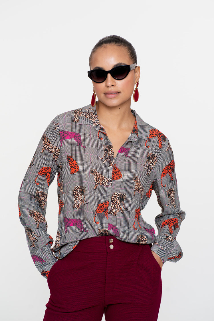 Geisha dames checkered blouse met luipaard