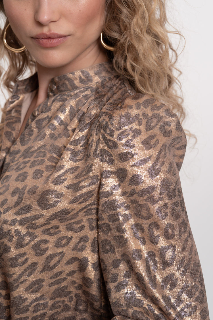 Geisha dames getailleerde blouse met leopard glans