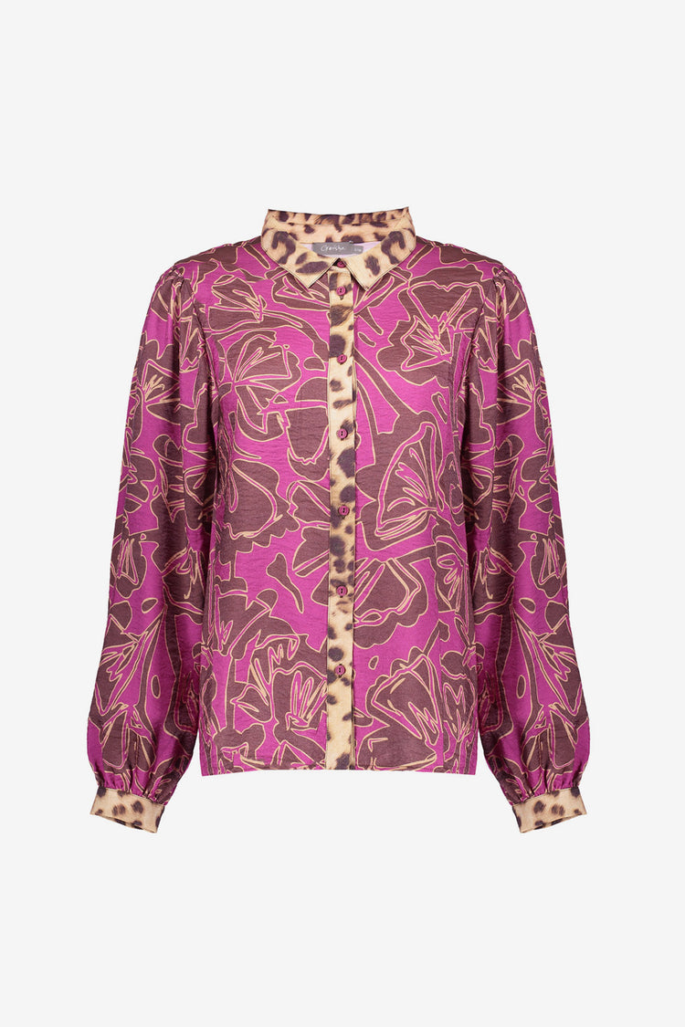 Geisha dames blouse met fuchsia statement print en luipaarddetails