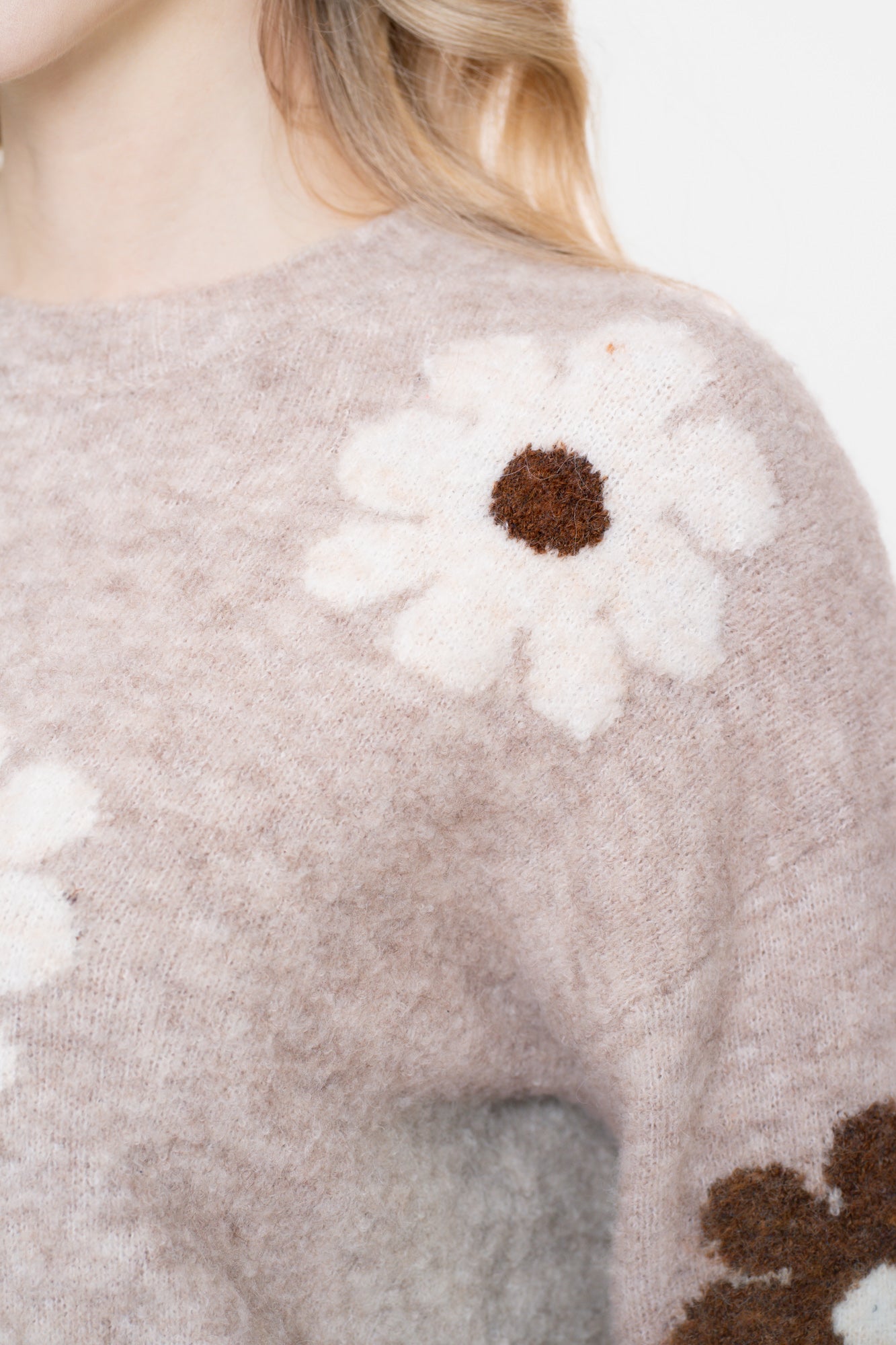 Geisha dames trui met embroided flower print