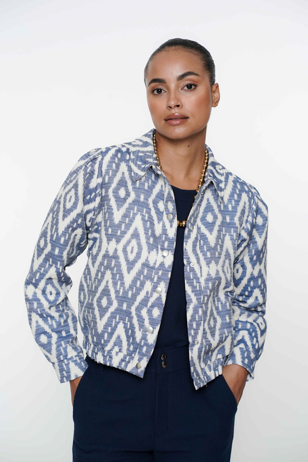 Geisha dames ikat print bomber jas