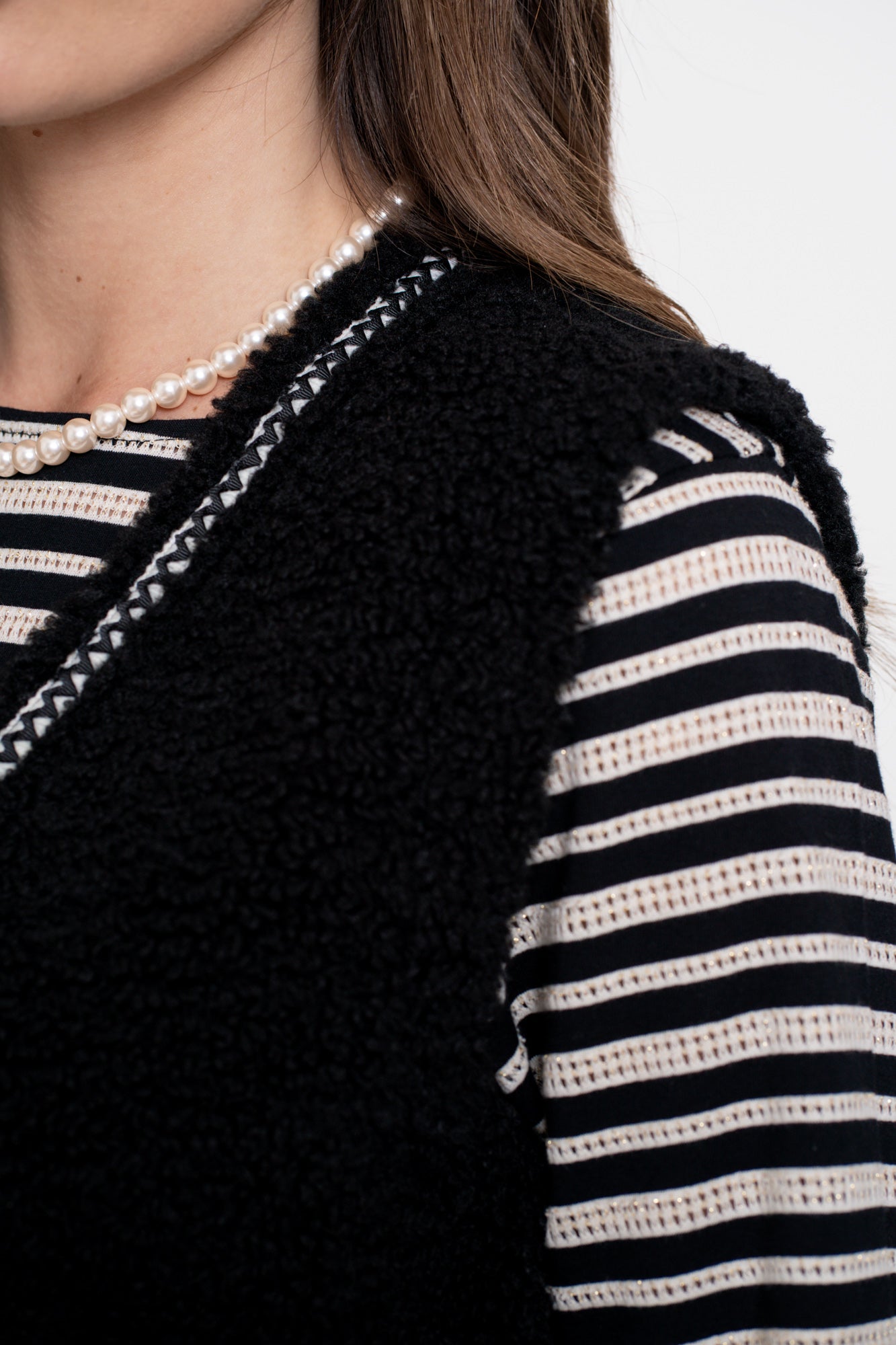 Geisha dames teddy gilet met geweven bies