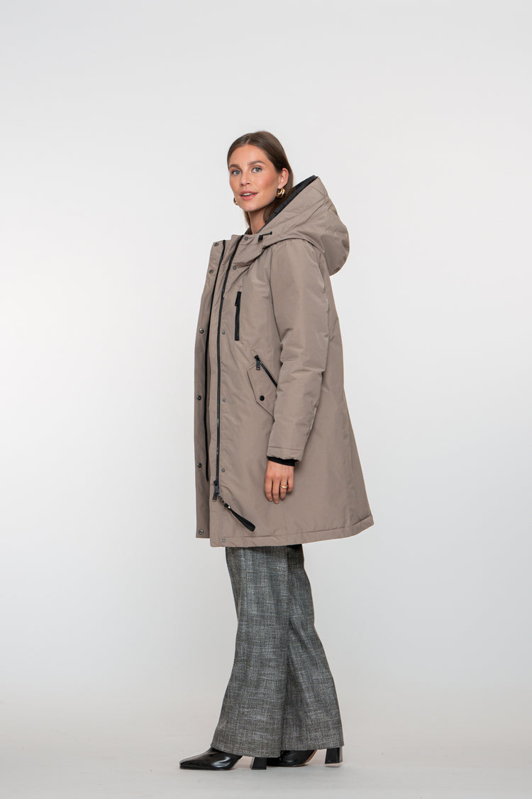 Geisha dames gewatteerde jas met teddy hood