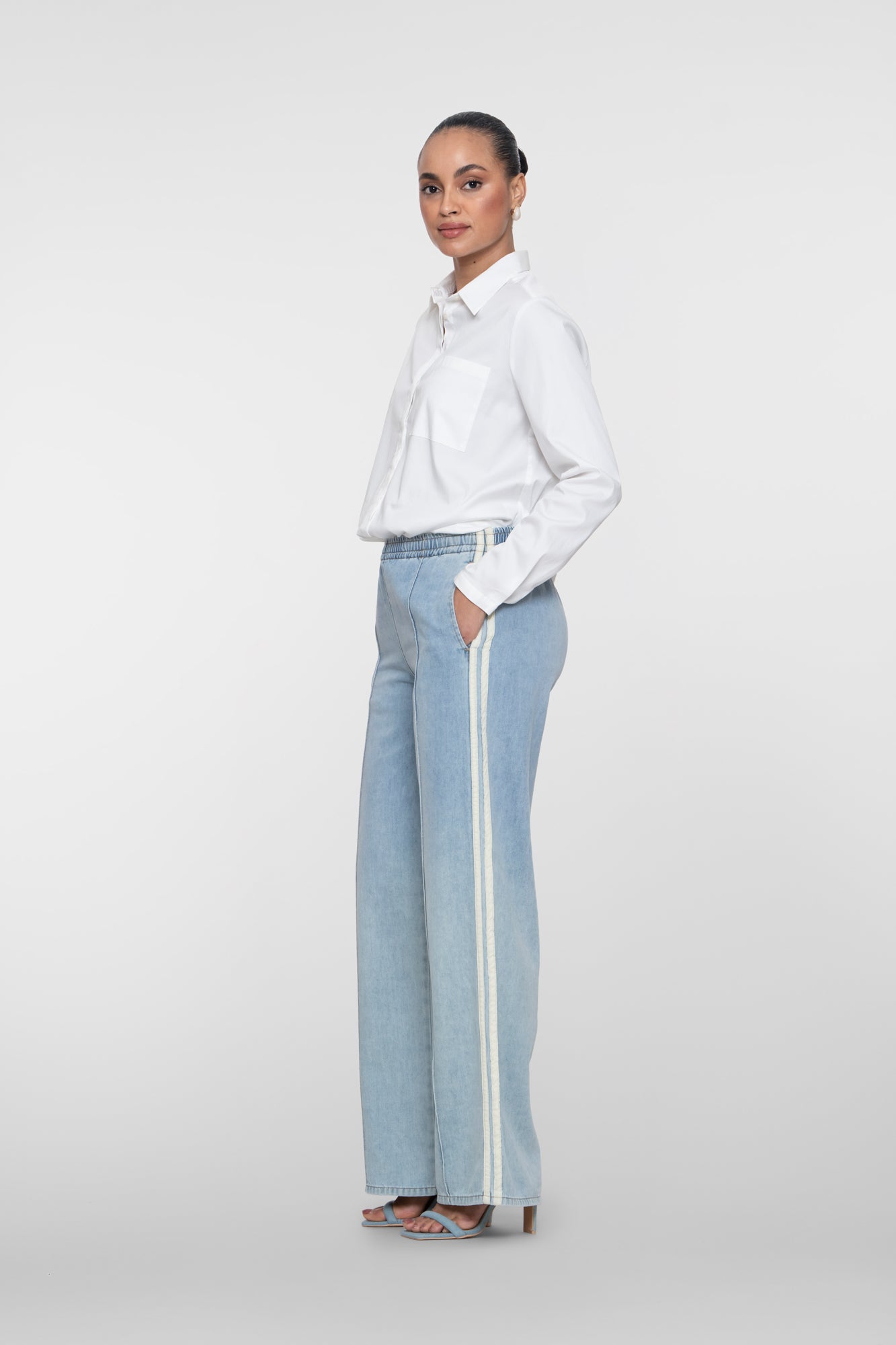 Geisha relaxed jeans met sportieve zijstrepen