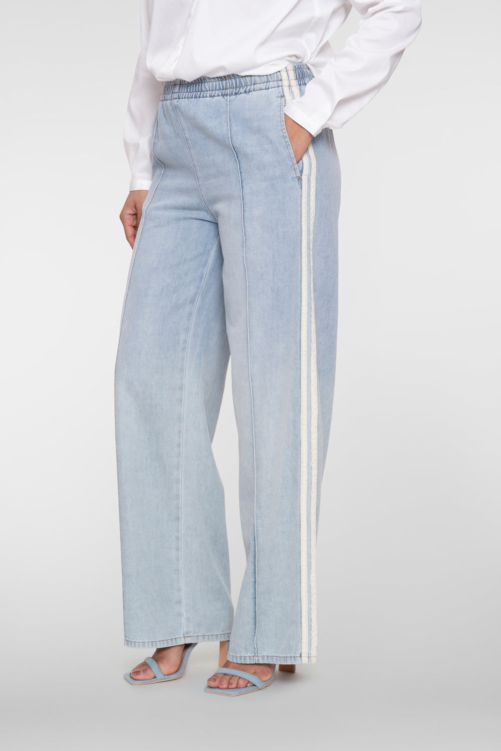 Geisha relaxed jeans met sportieve zijstrepen