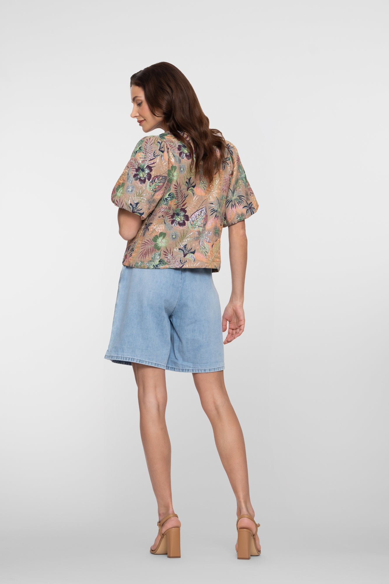 Geisha short met elastische taille en loose fit