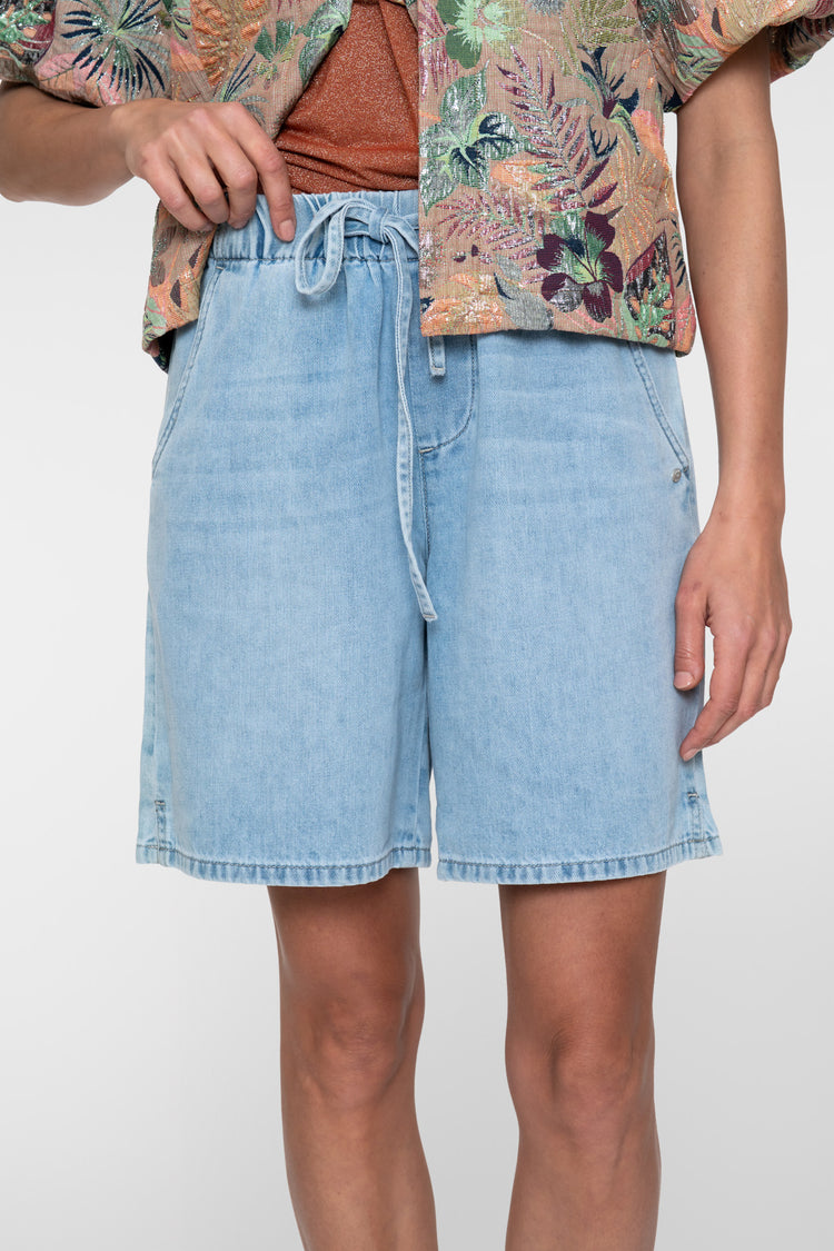 Geisha short met elastische taille en loose fit