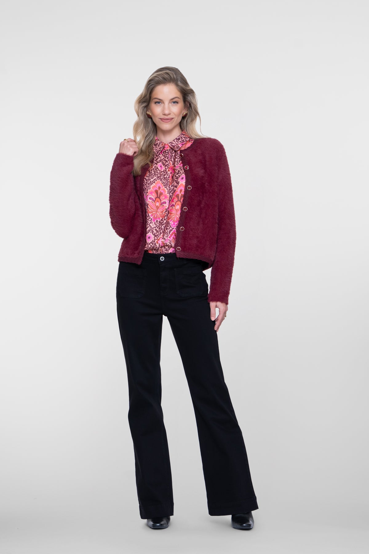 Geisha zwarte flared jeans met hoge taille – Shop de look