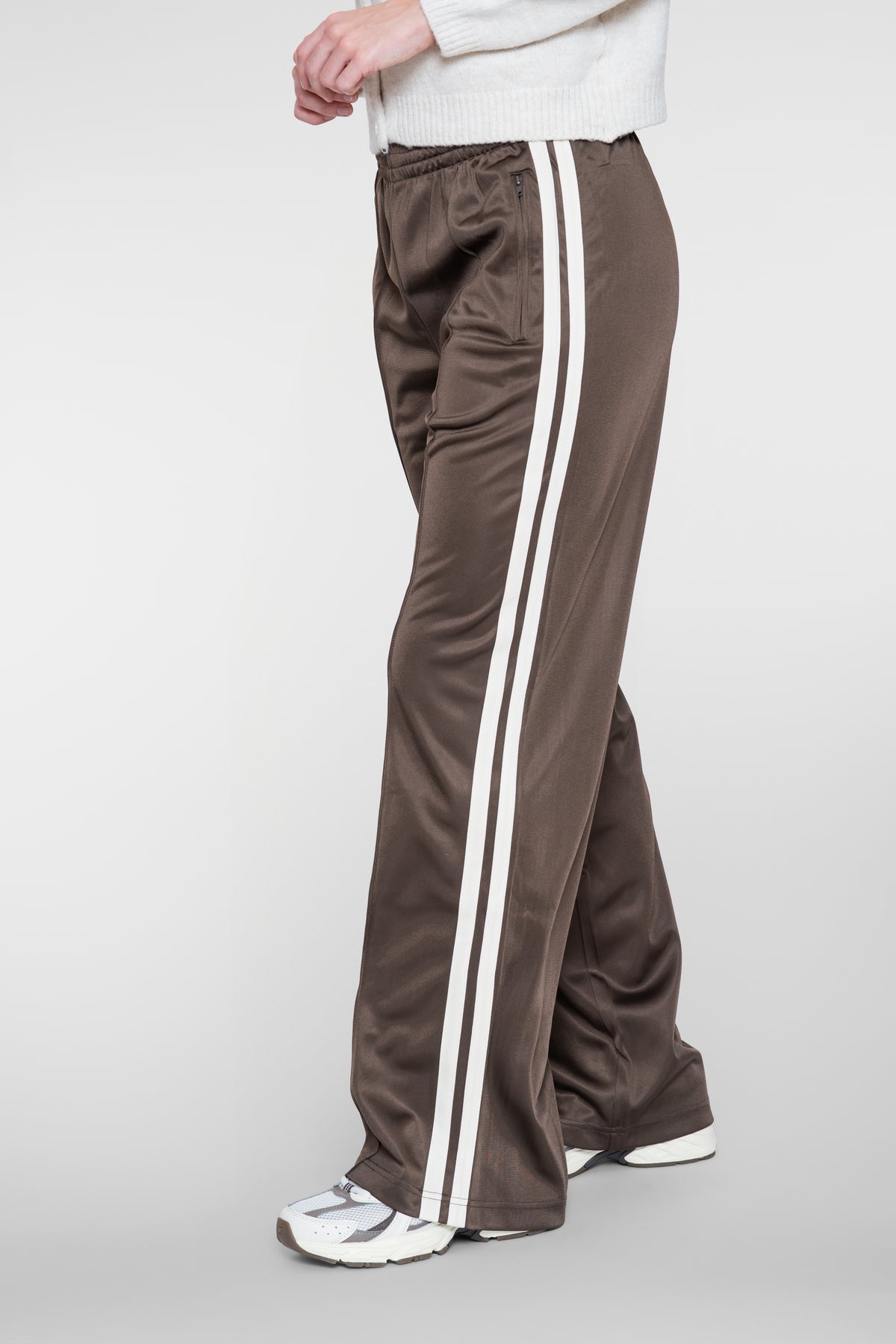 Geisha trackpant met contrasterende zijbies
