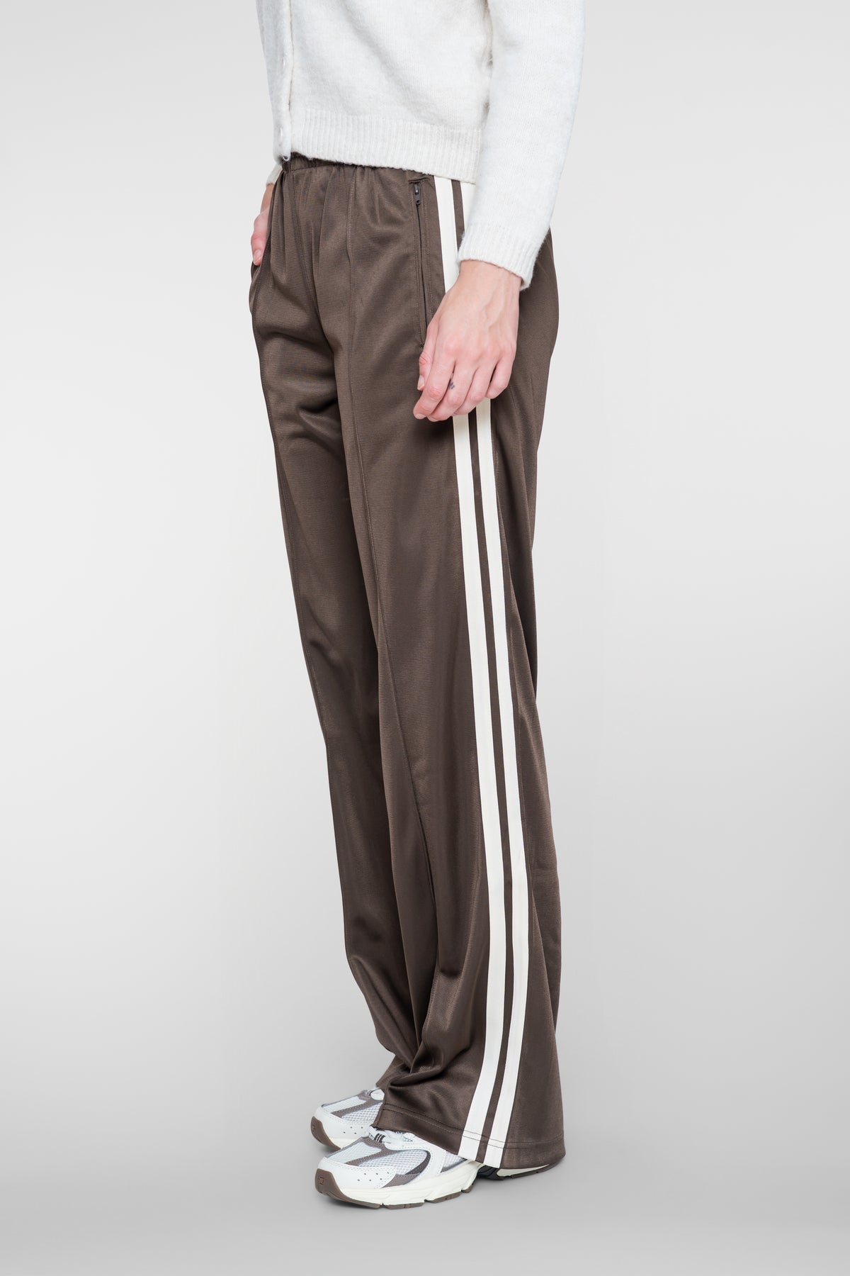 Geisha trackpant met contrasterende zijbies
