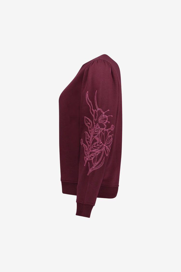 Geisha burgundy sweater met bloemen embroidery op de mouwen