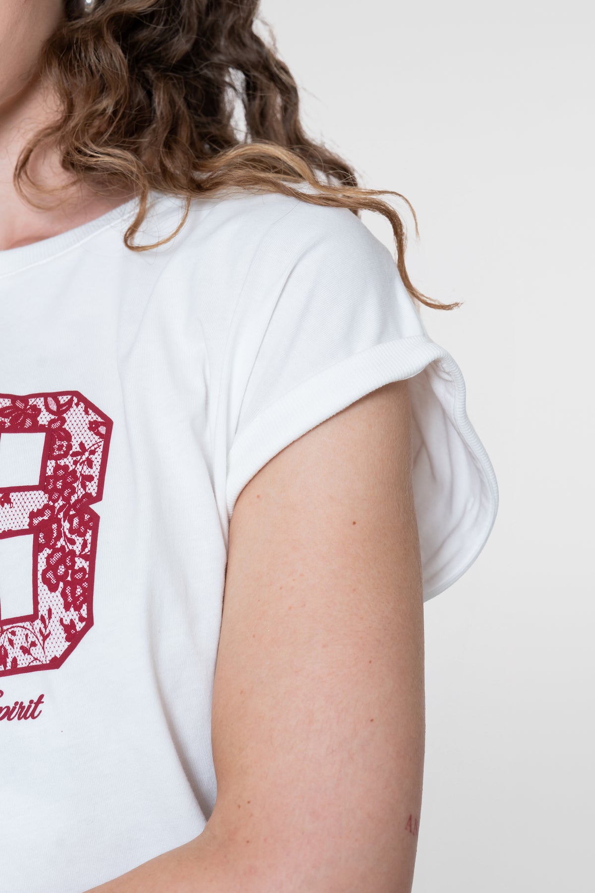 Geisha T-shirt met 28 print en korte mouwen
