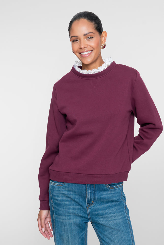 Geisha sweater met kanten kraagje in burgundy