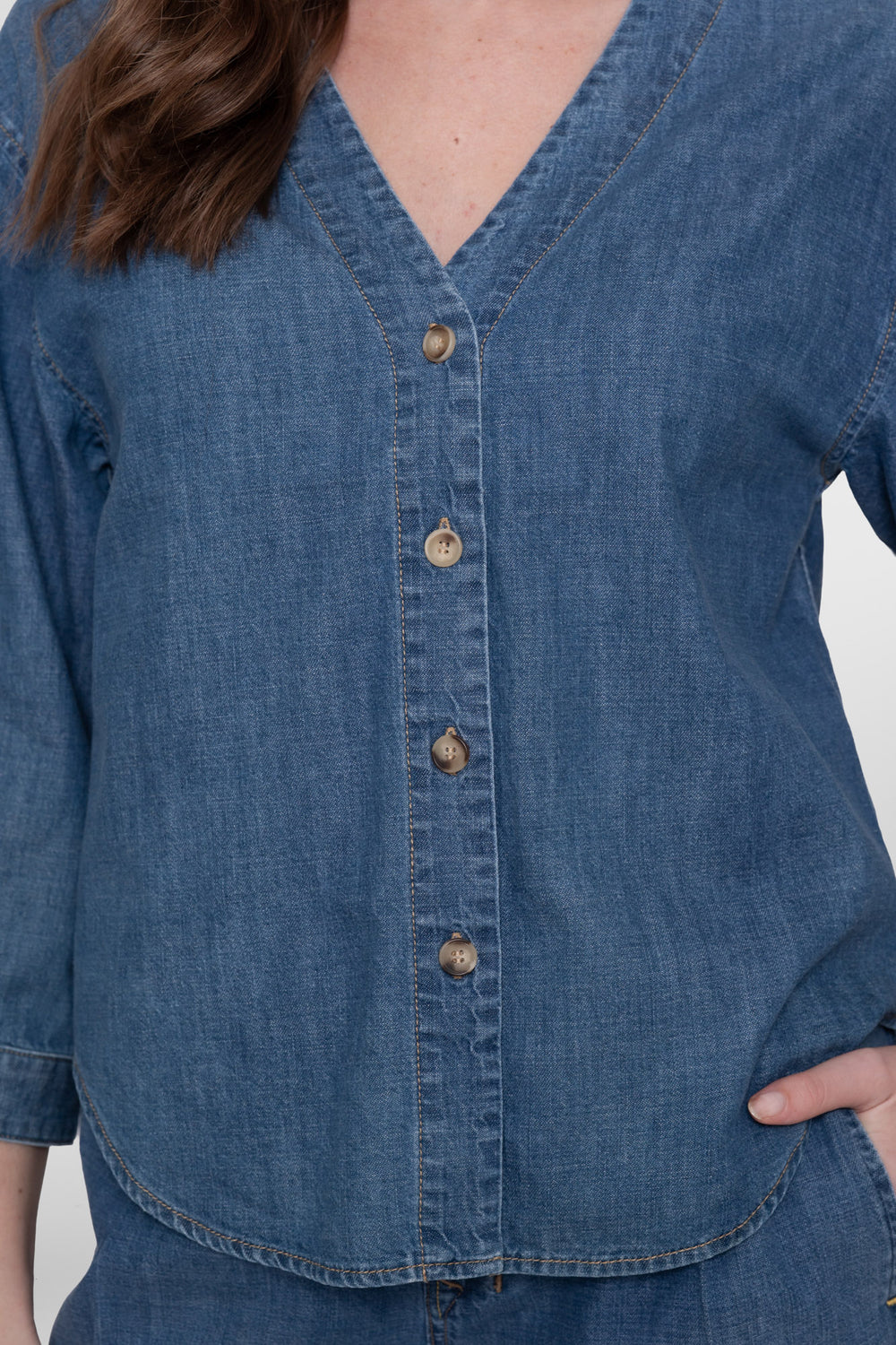 Geisha denim blouse met V-hals