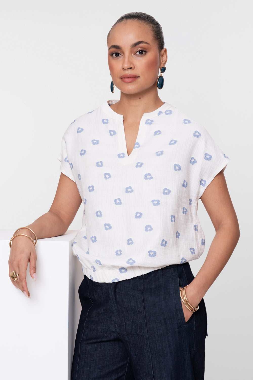 Geisha top met bloemenprint en V-hals