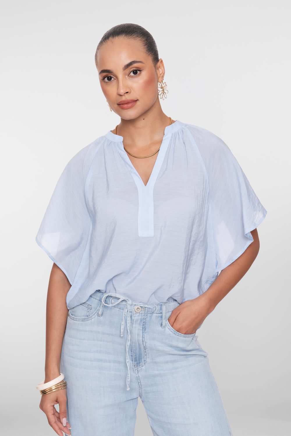 Geisha top met vlindermouwen lichtblauw