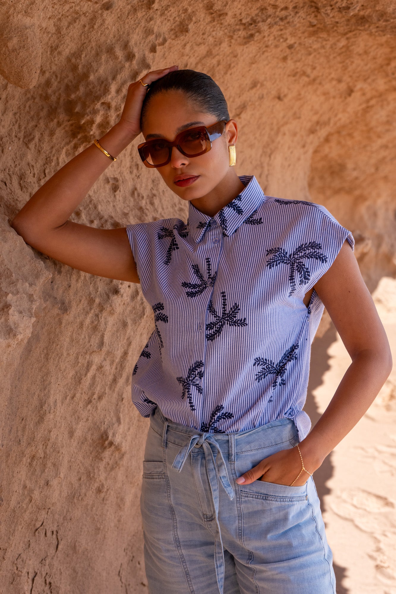 Geisha blouse embroidery palm print