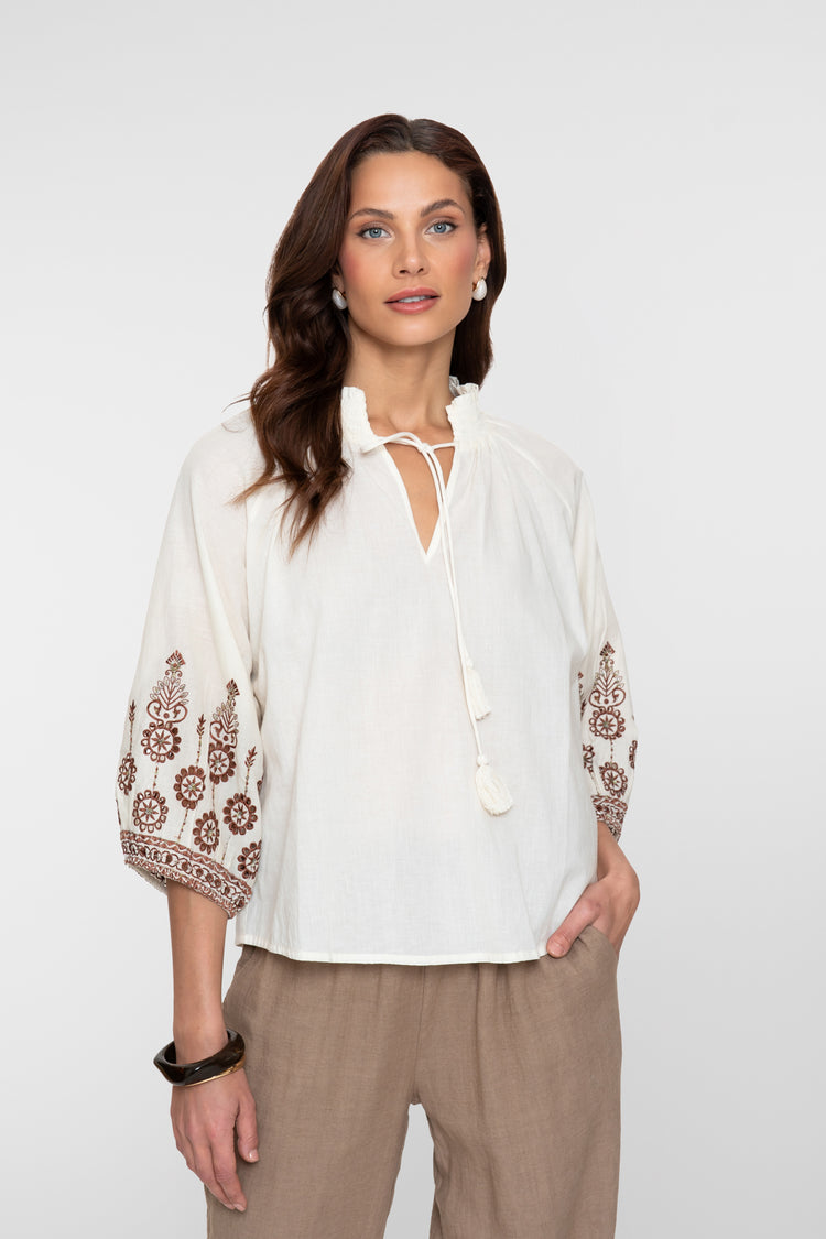 Geisha blouse met borduursels en bohemian uitstraling