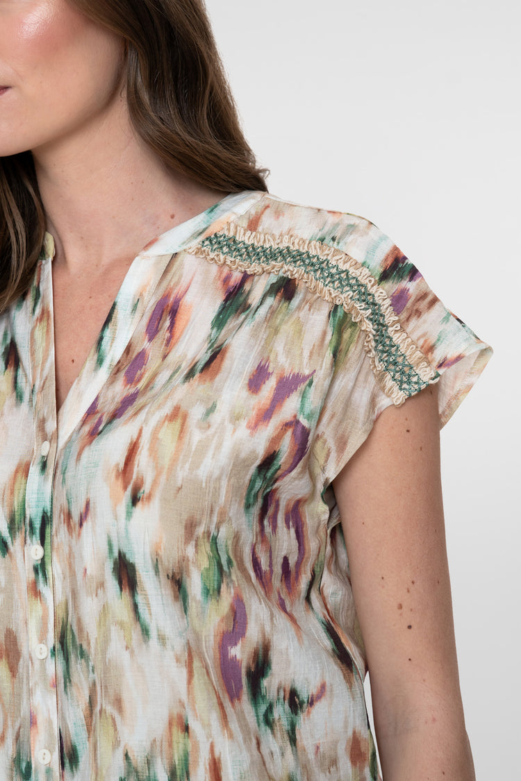 Geisha blouse met aquarelprint in zachte kleur tinten