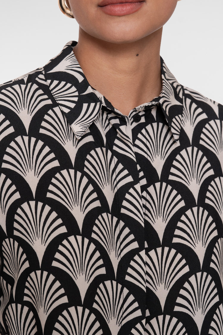 Geisha blouse met grafische print en contrasterende zoom
