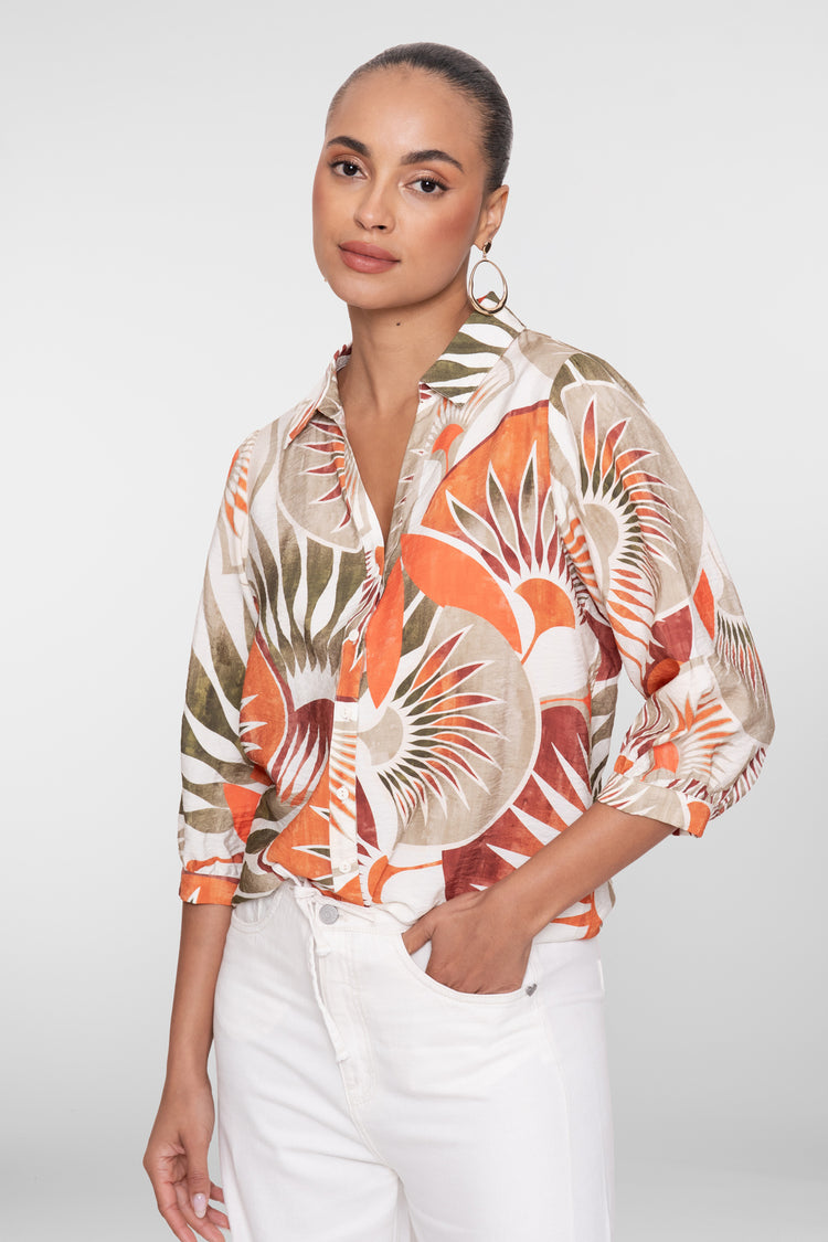 Geisha blouse met bloemenprint in warme tinten en V-hals