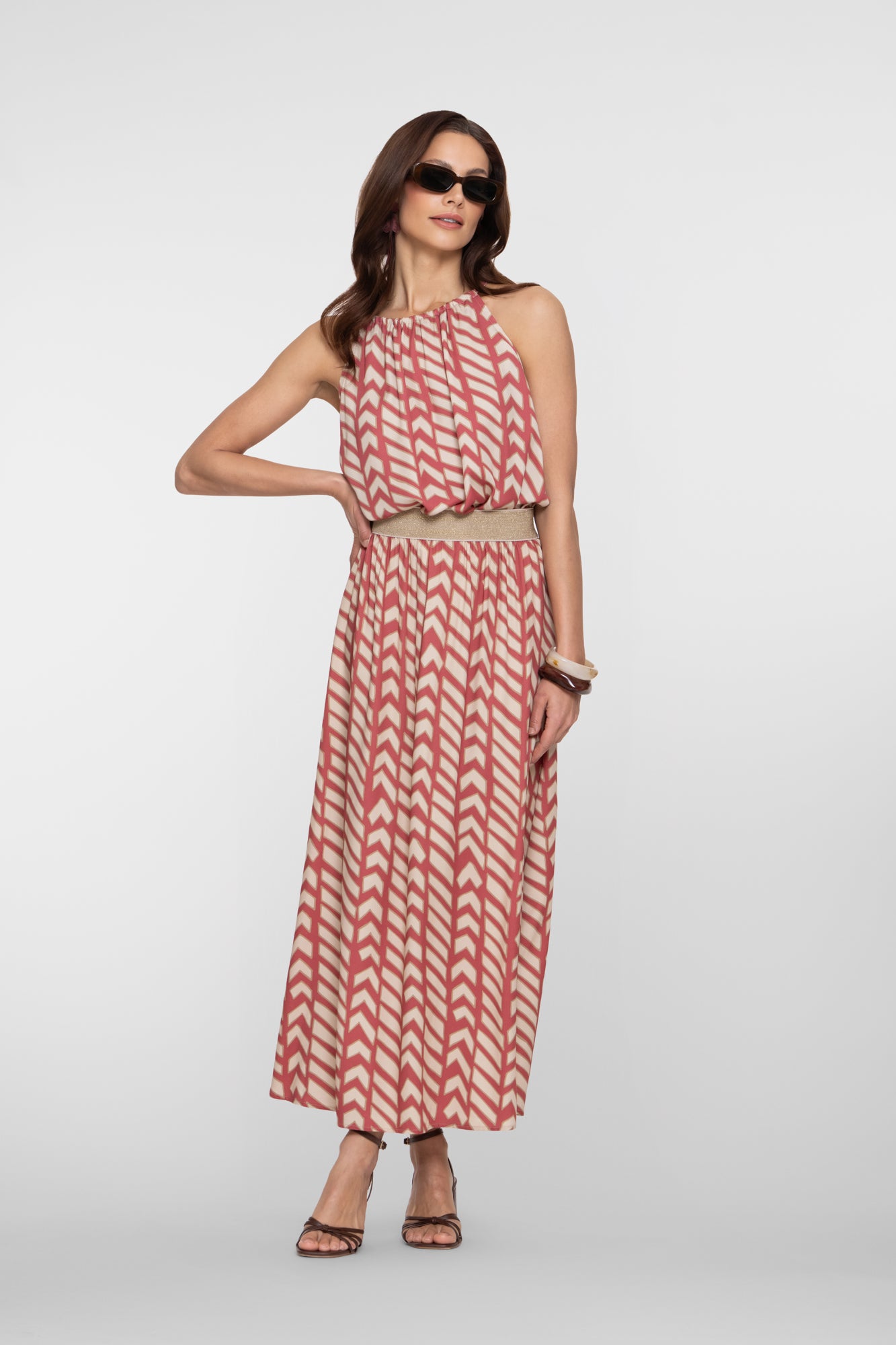 Geisha haltertop met zigzagprint in coral en zandtinten