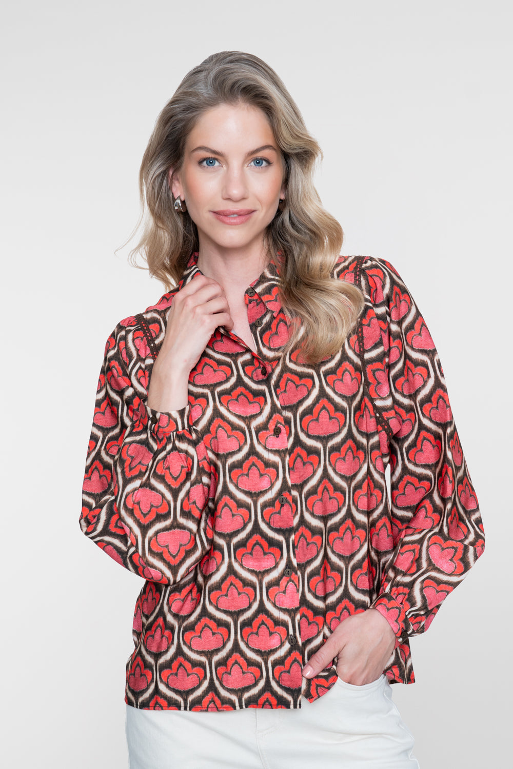 Geisha blouse met retro print en lange mouwen