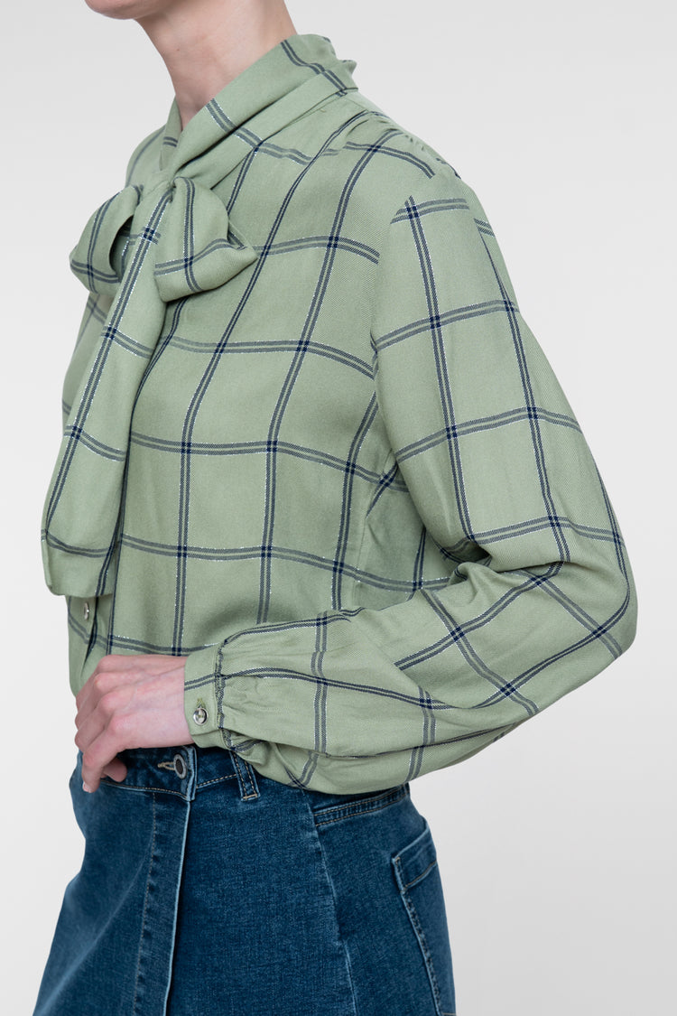Geisha blouse met strikdetail en ruitdessin