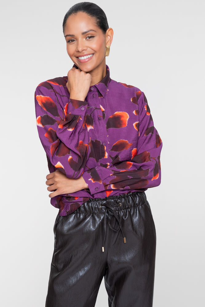 Geisha paarse blouse met abstracte bloemenprint