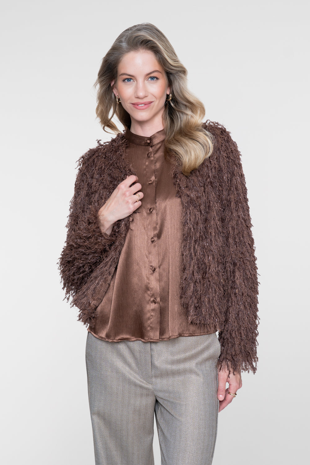 Geisha kort vest met structuur en subtiele glans