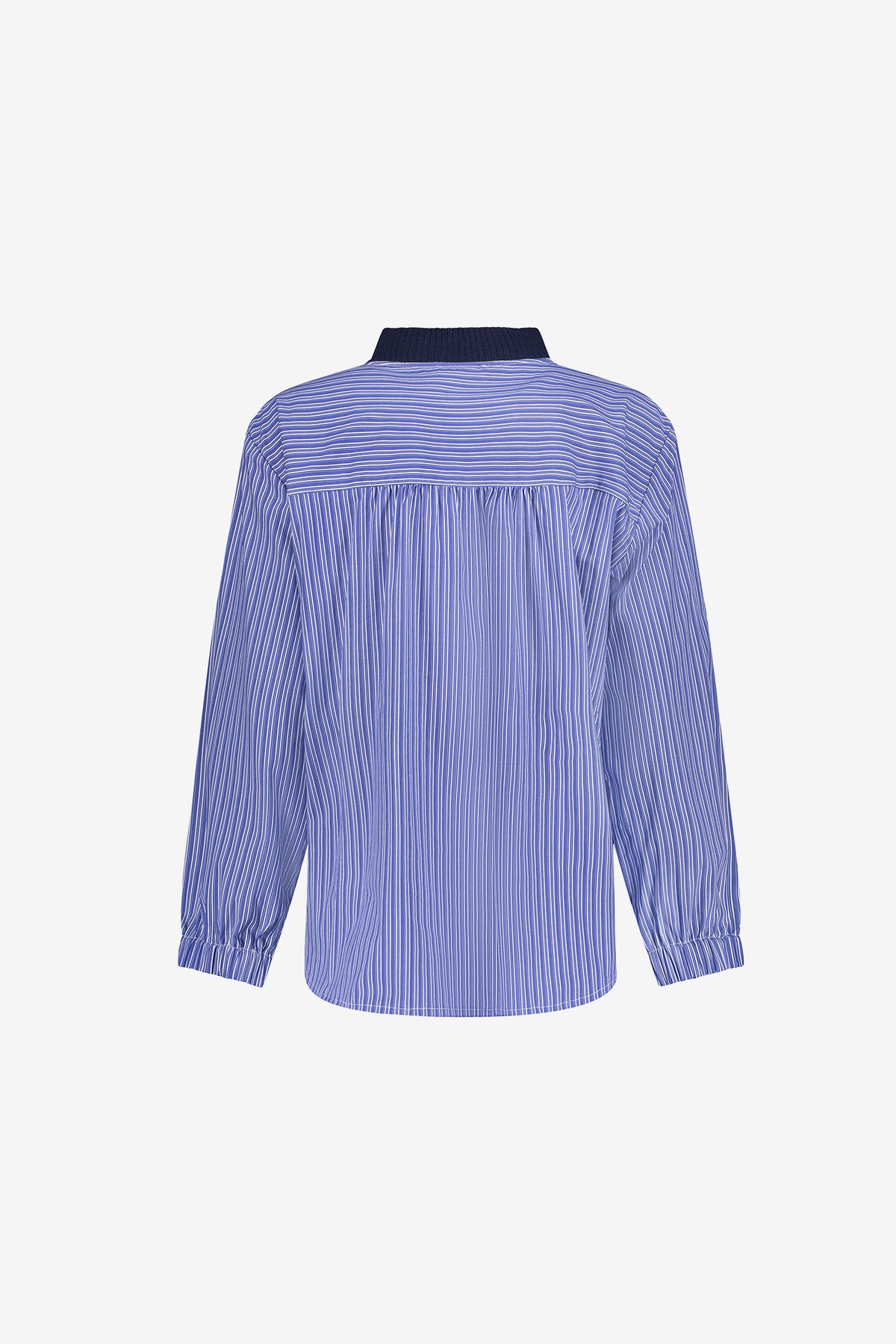 Geisha gebreide pullover met gestreepte mouwen en moderne twist