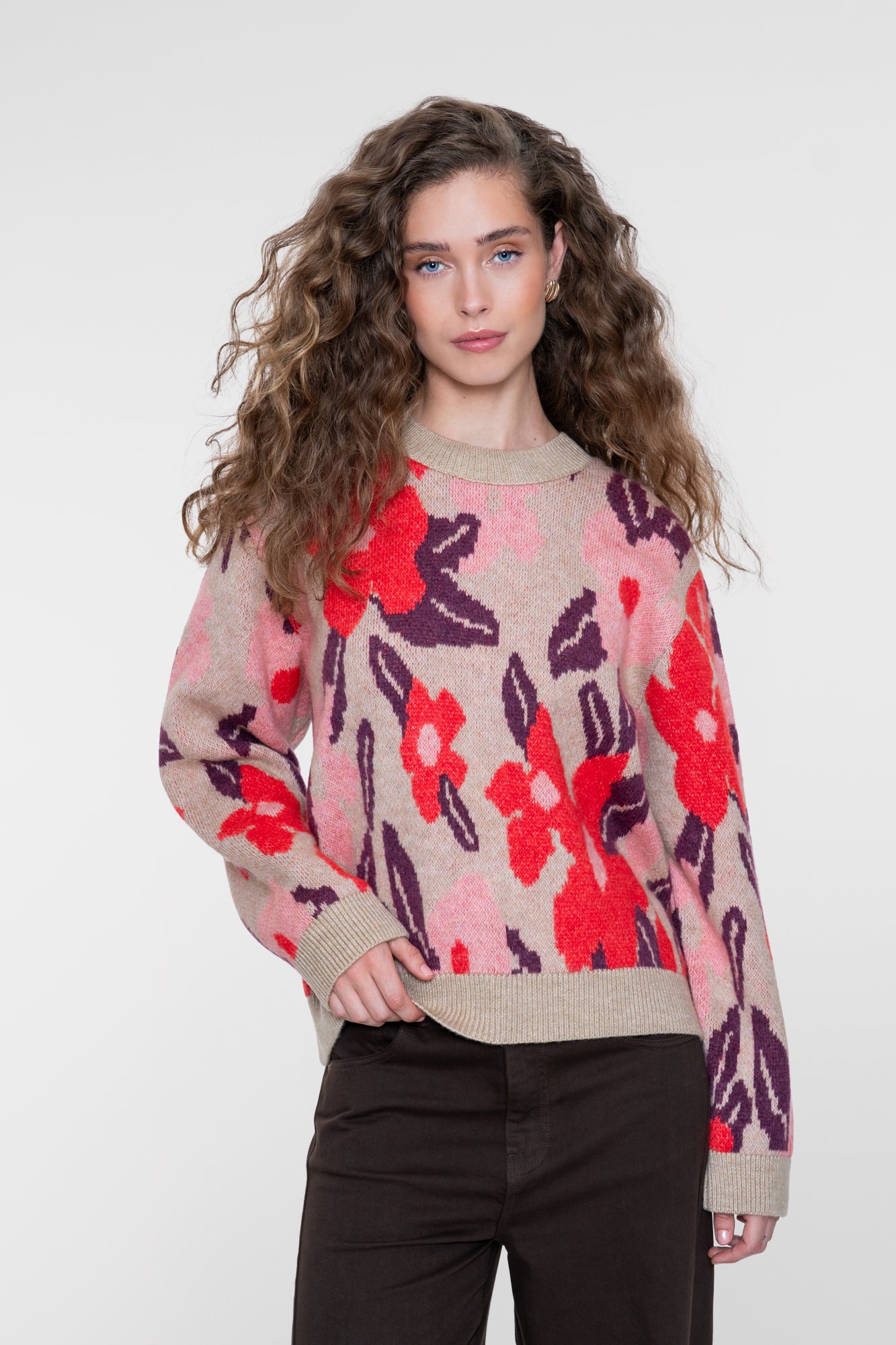 Geisha trui met bloemenprint en ronde hals