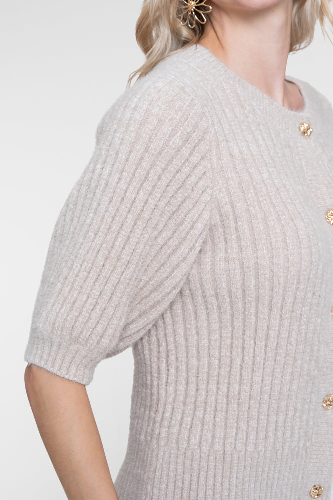 Geisha gebreid dames vest met gouden knopen en pofmouwen