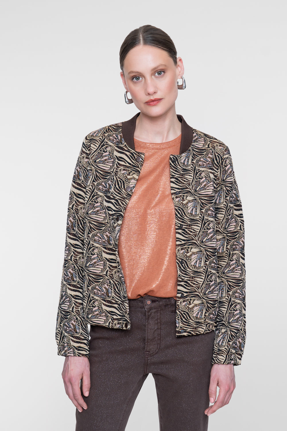 Geisha jacquard jasje met vlinderdessin
