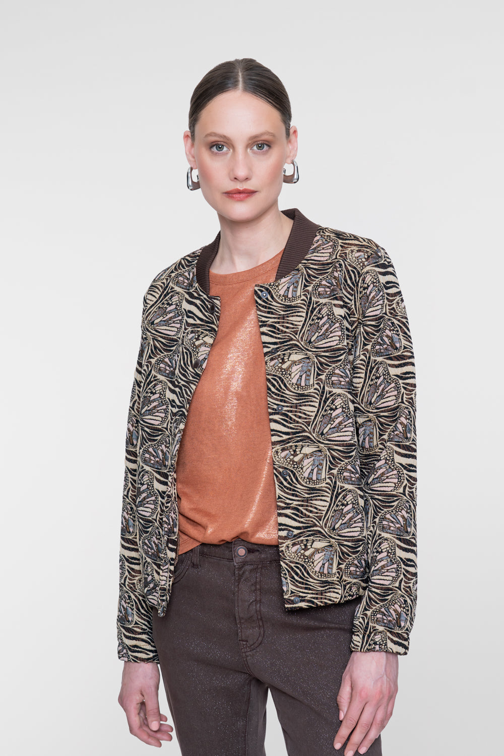 Geisha jacquard jasje met vlinderdessin