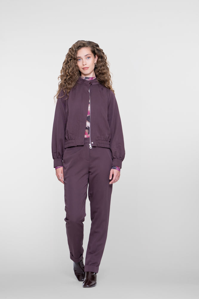 Geisha plum jacket met plooidetails en elastische boord – Shop de look
