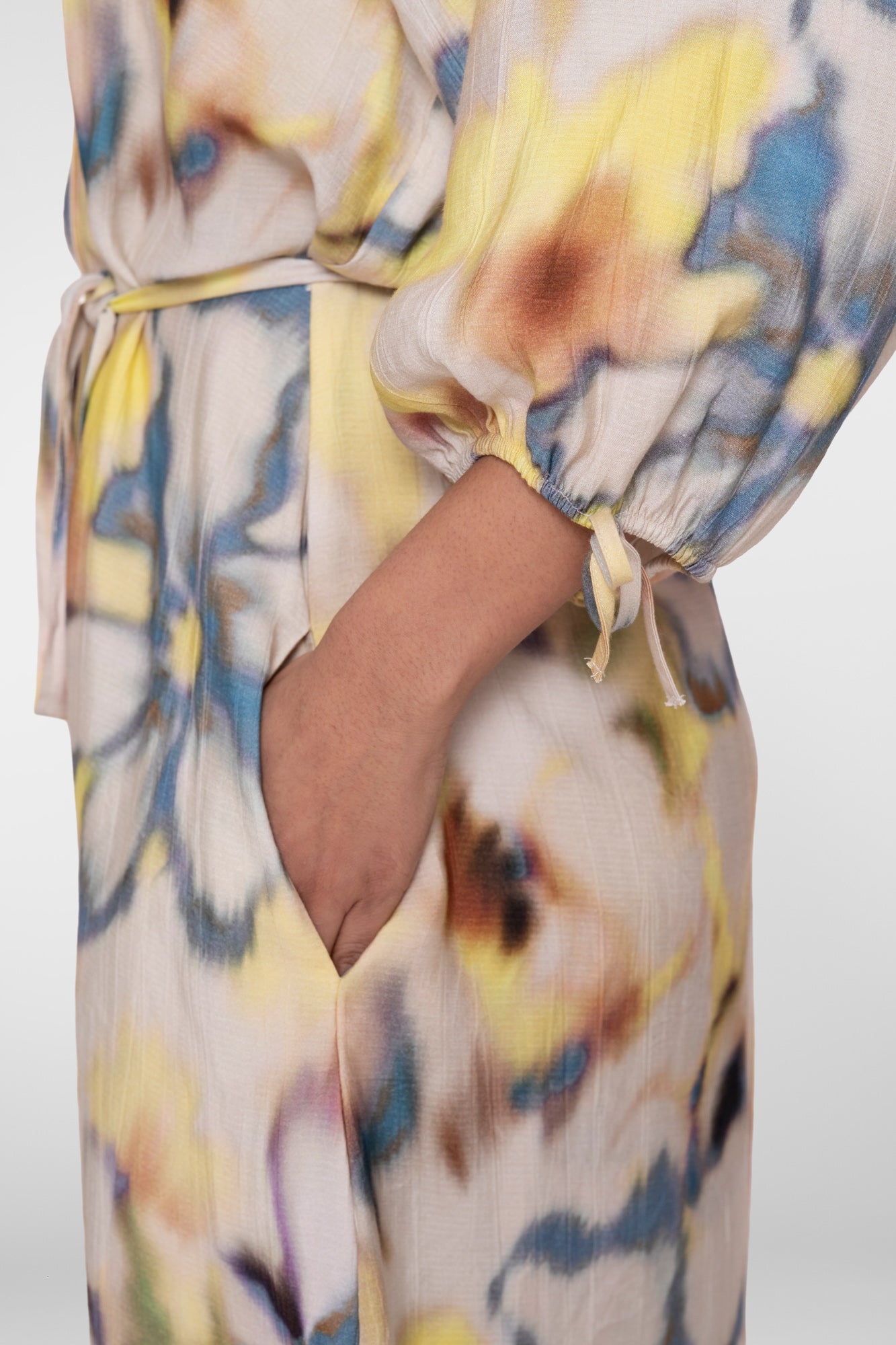Geisha midi-dress met aquarel bloemendessin