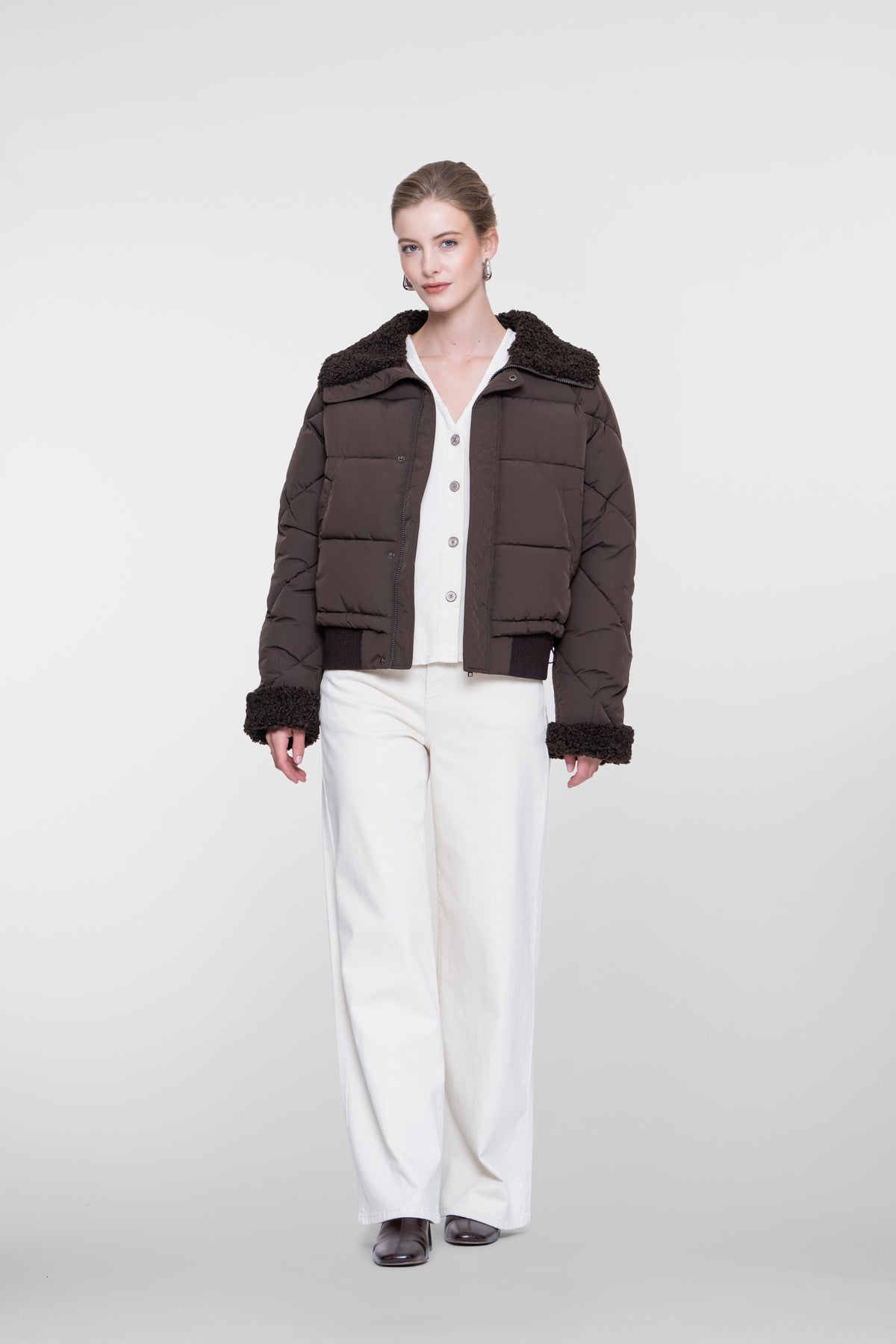 Geisha winterjas met teddykraag en teddy manchetten – Shop de look