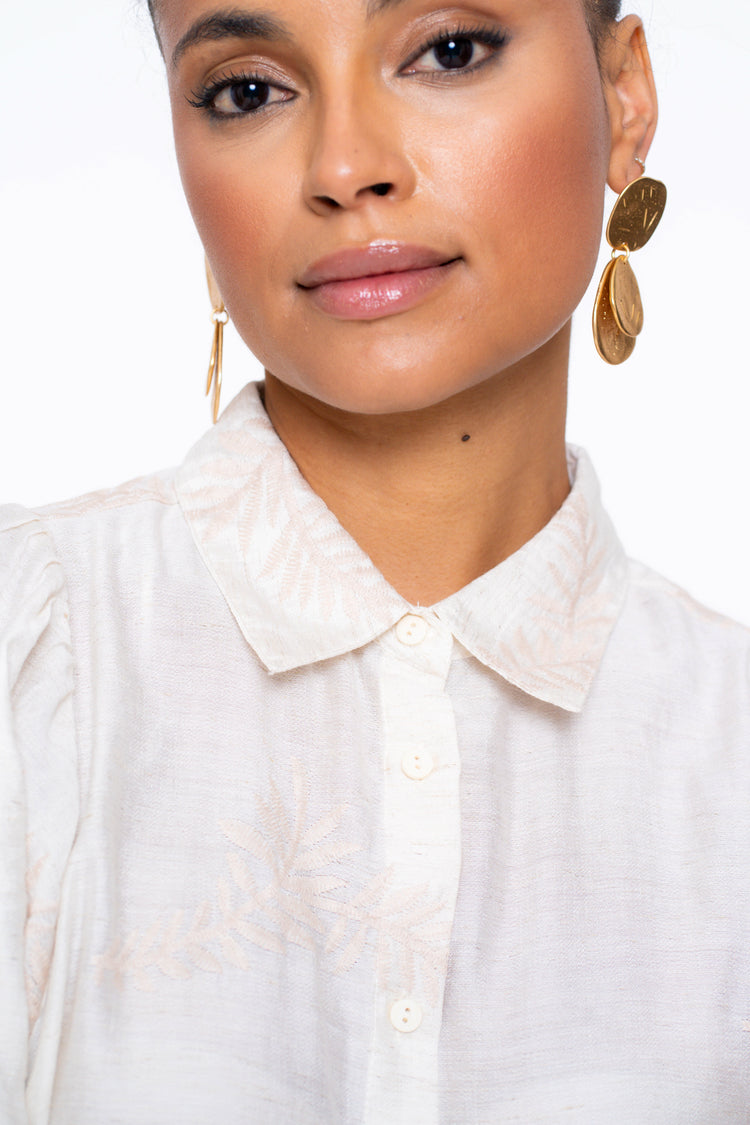 Geisha dames broderie blouse met ruffle mouwen