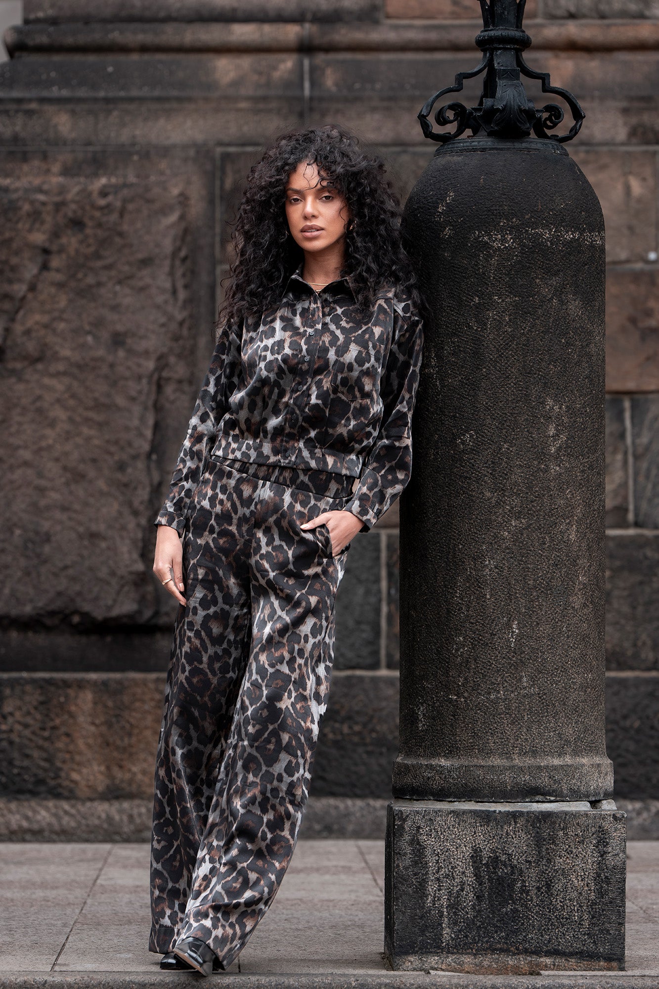 Power Moves In Silk.